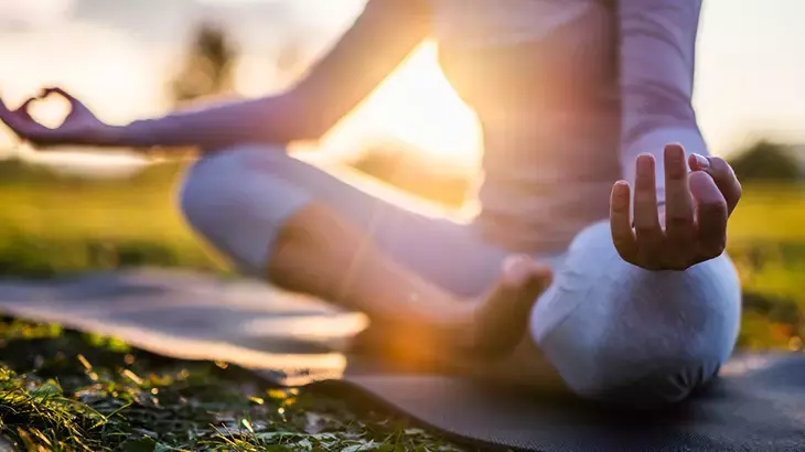 2025 Beslenme Trendleri: Kişiselleştirilmiş Diyet ve Zihin-Beden Dengesi Dönemi